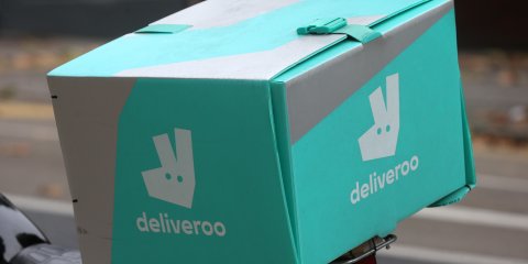 Maaltijdbezorgers toch in dienstbetrekking bij Deliveroo