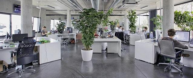 Lening bleef ondanks formele achterstelling zakelijk en kon daarom fiscaal worden afgewaardeerd